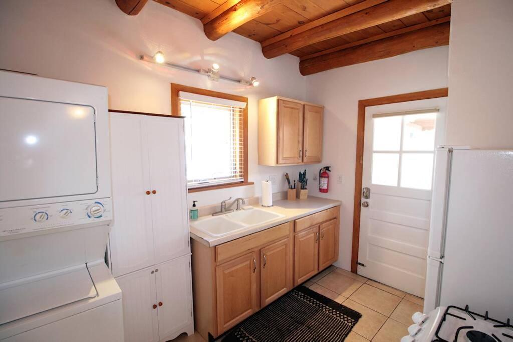 Galisteo Getaway - Courtyard - Near Railyard Villa Санта Фе Екстериор снимка